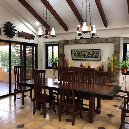 Tagaytay Bnr Guesthouse 4Br With Balcony 12-14 Guest Tagaytay City Kültér fotó