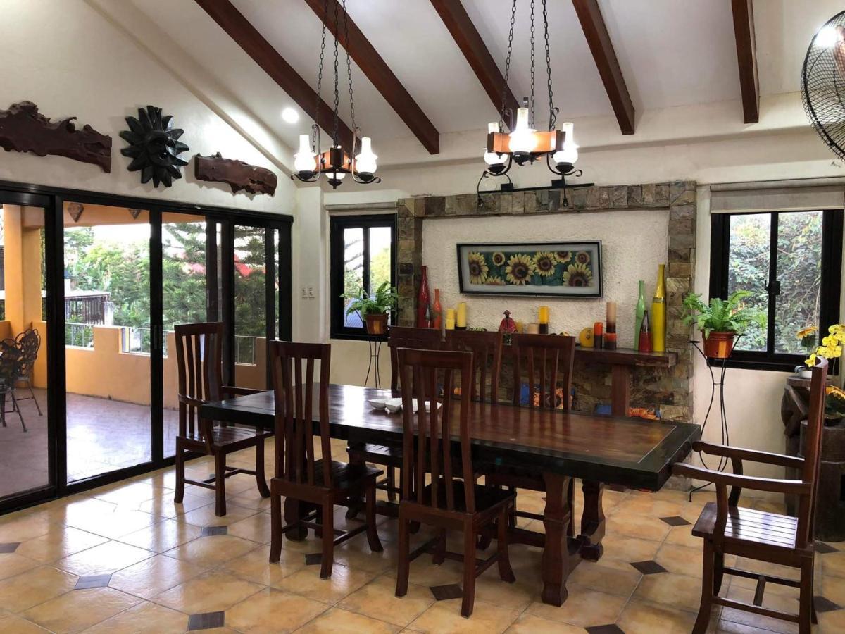 Tagaytay Bnr Guesthouse 4Br With Balcony 12-14 Guest Tagaytay City Kültér fotó